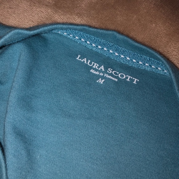 LAURA SCOTT top - Picture 2 of 8